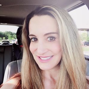 Meet your Posher, Cindy